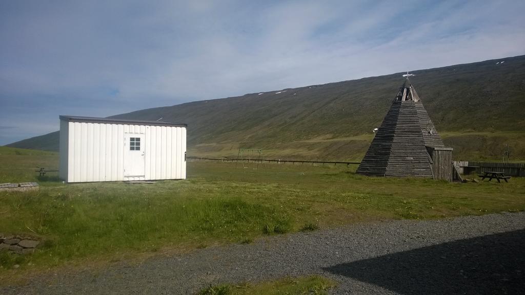 Guesthouse Skjöldólfsstadir Skjoldolfsstathir Exterior foto